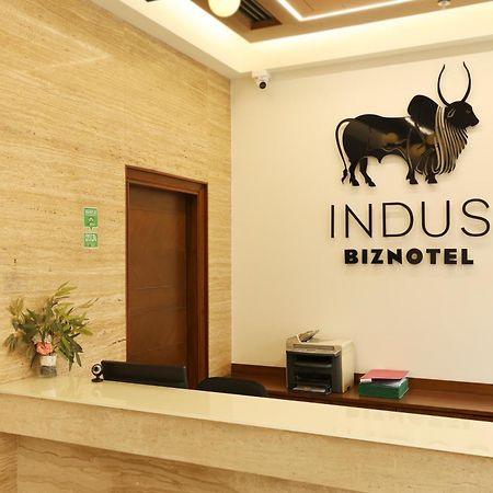 Indus Biznotel Neu-Delhi Exterior foto